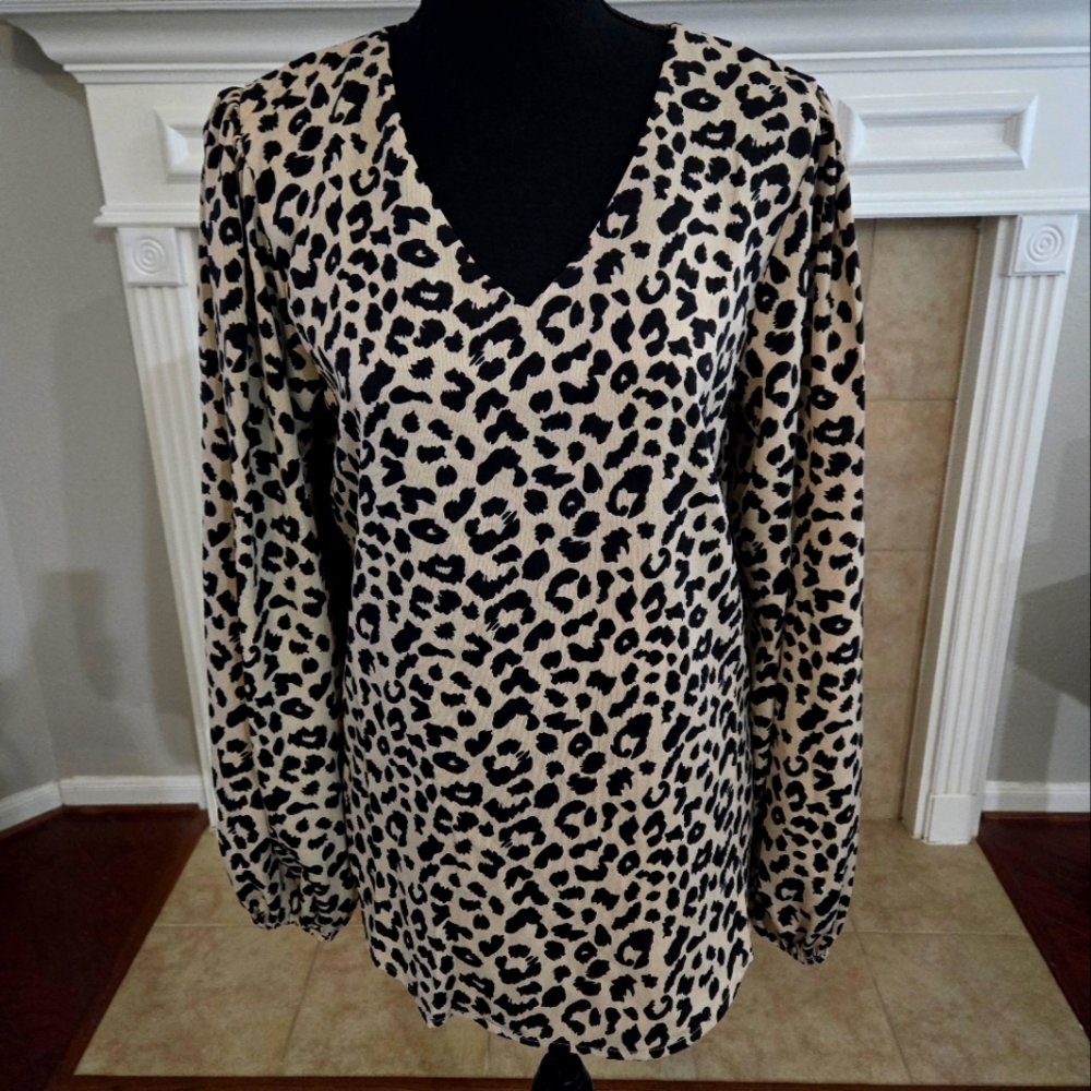 Leopard Top